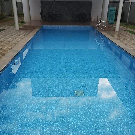 Anarta House H11/10 Hotel Tegal  Eksteriør billede