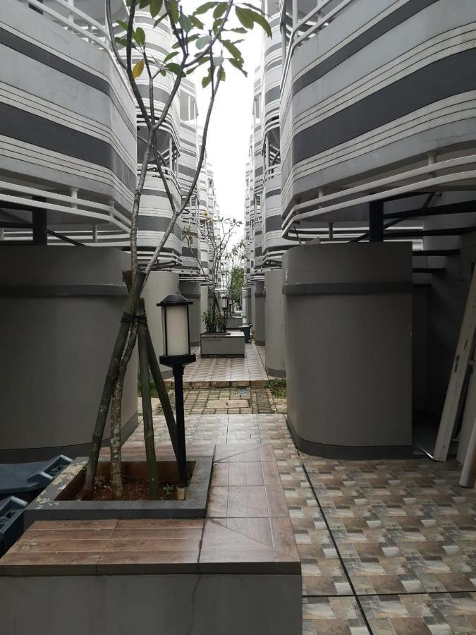 Anarta House H11/10 Hotel Tegal  Eksteriør billede